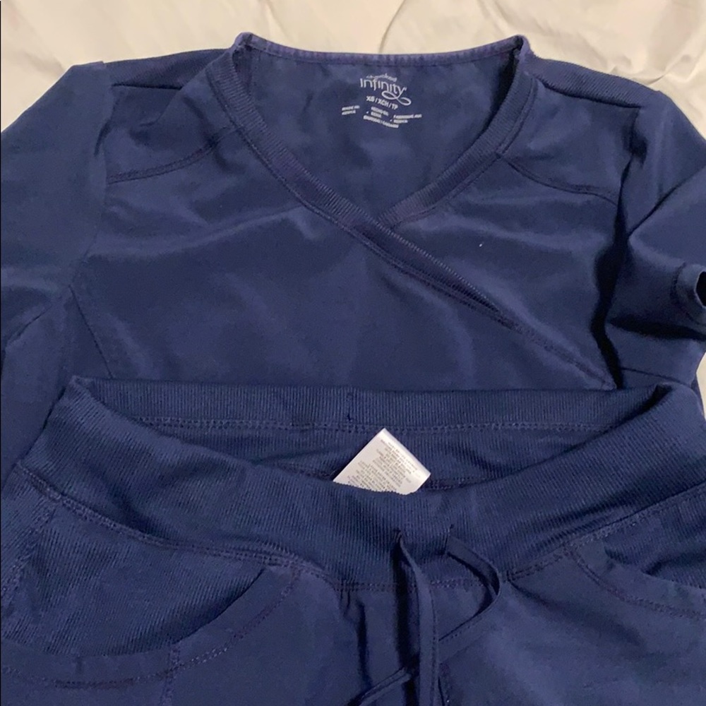 Infinity by Cherokee scrub set in Navy!